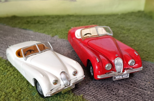 Corgi pair diecast - corgi,