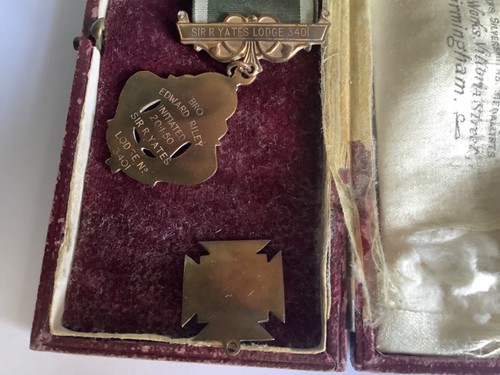 Masonic boxed medalsx and - masonic, 2
