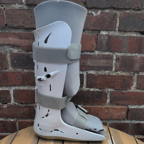Aircast walker boot - aircast, cast