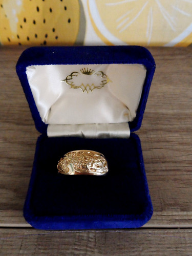 Vintage gents yellow 9ct - vintage,