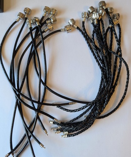 18x bella black leather charm - 18x,