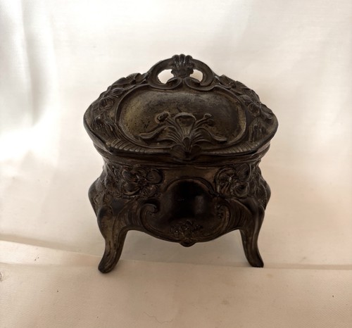 Pewter art nouveau - pewter, style