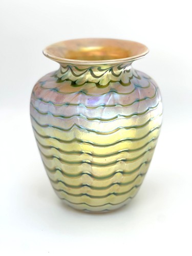 Gold aurene vase with green - aurene,