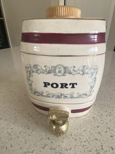 Vintage wade pottery - vintage,