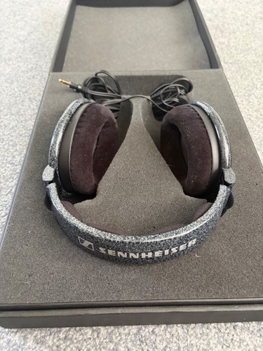 Sennheiser hd600 over the - over, head