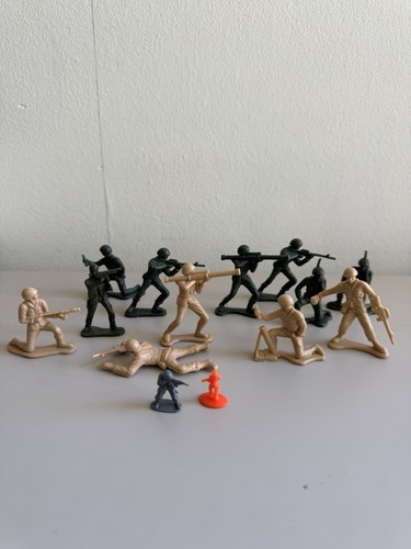 Toy soldiers plastic 2 - toy,