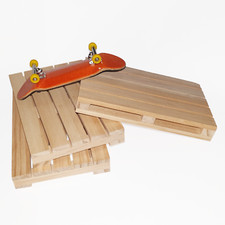 WOODEN MINI FINGERBOARD PALLET - 115MM X 75MM X 15MM