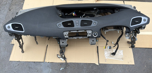 2014 renault grand scenic - renault,