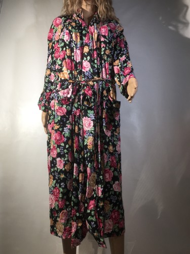 Vintage 1970s victoria - vintage, victoria's