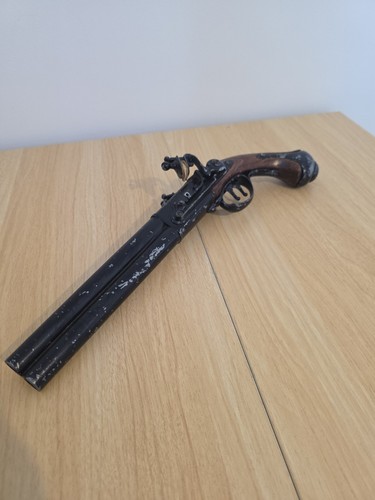 Decorative gun - decorative,