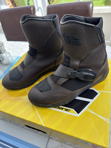Gaerne stelvio aquatech brown - aquatech,