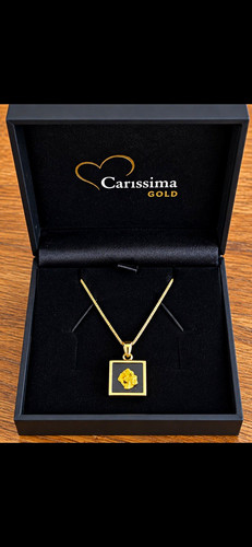22ct gold nugget inside square