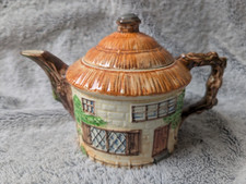 Vintage Beswickware Country Cottage Teapot (Stamped 239 / England)