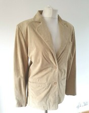 Designer Beth Terrell Fully