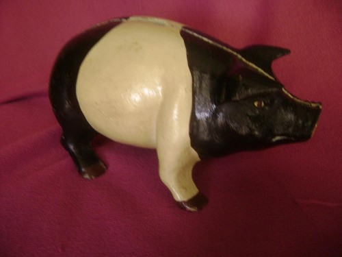 Antique cast iron pig - cast,