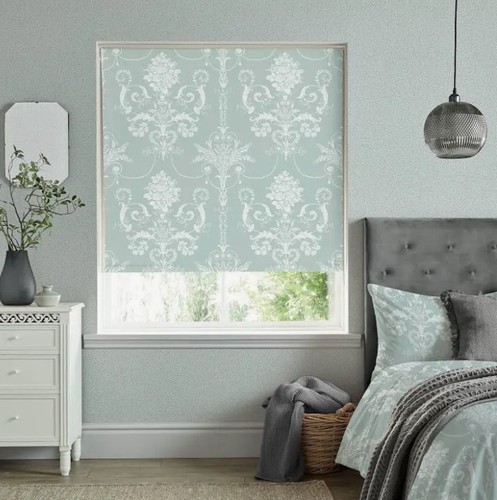 Laura ashley josette blackout - laura,