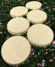 Buff round concrete garden - buff,