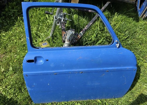 Squareback passenger front - passenger,