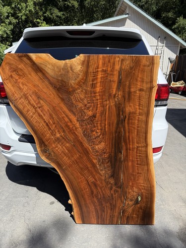 Custom black walnut - black, edge