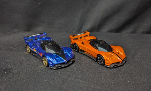 Hot wheels pair - wheels, pagani