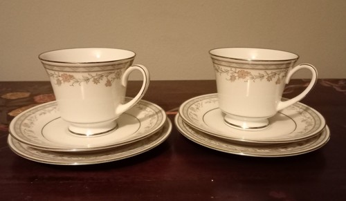 Pair vintage legendary by - pair, of