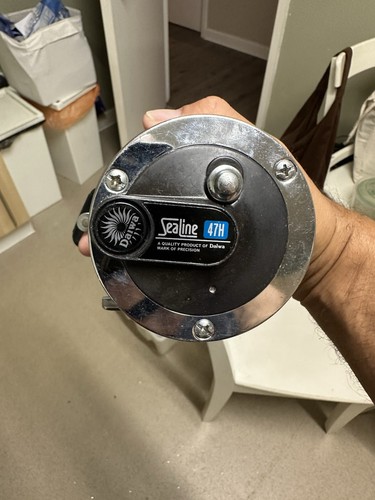 Daiwa sealine 47h reel - daiwa,