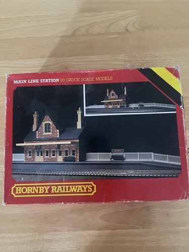 Hornby r592 main line - r592, station