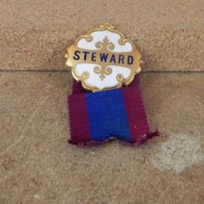 Vintage 50's Club steward badge .white enamel.
