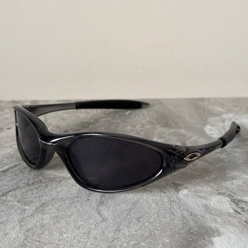 Oakley minute1 black lenses - oakley,