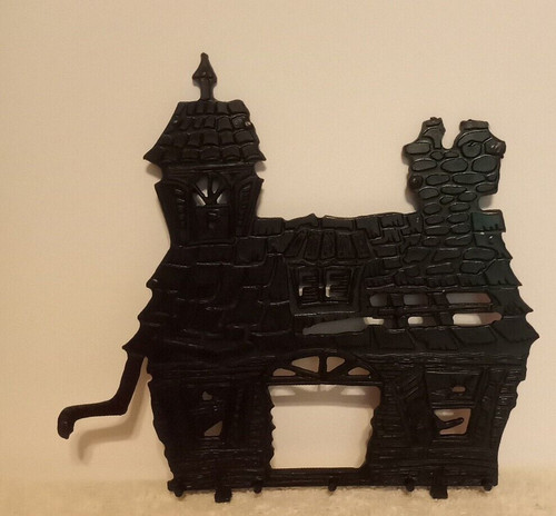 Green ghost game - haunted, house