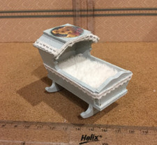 Dolls House Wooden 1:12 Scale