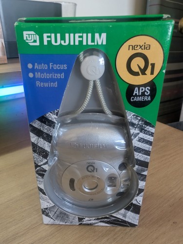 Fujifilm nexia aps camera - aps,