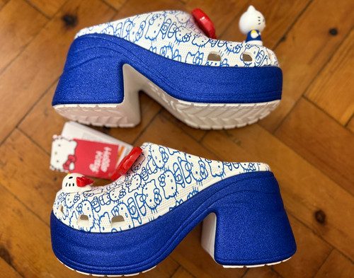 Hello kitty platform - kitty, stomp
