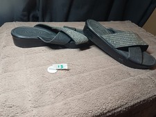 Skechers Luxe Foam Sparkly