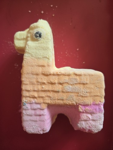 Lush alpaca llama - lush, bomb