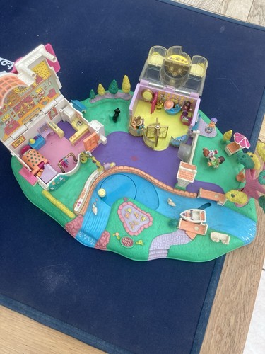 Polly pocket magical movin - polly, movin'