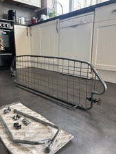 Travall dog guard for hyundai - travall,