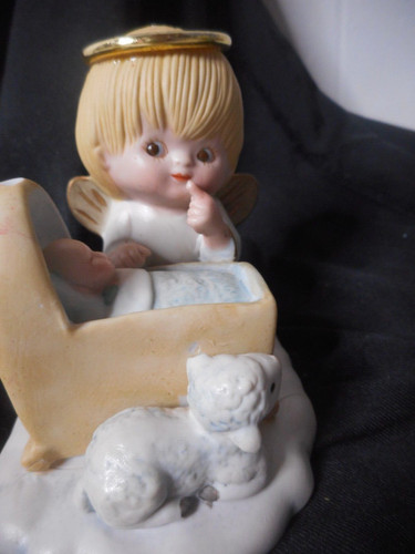 Precious moments ceramic - moments,
