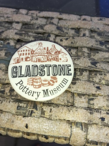 Gladstone pottery museum stoke - gladstone,