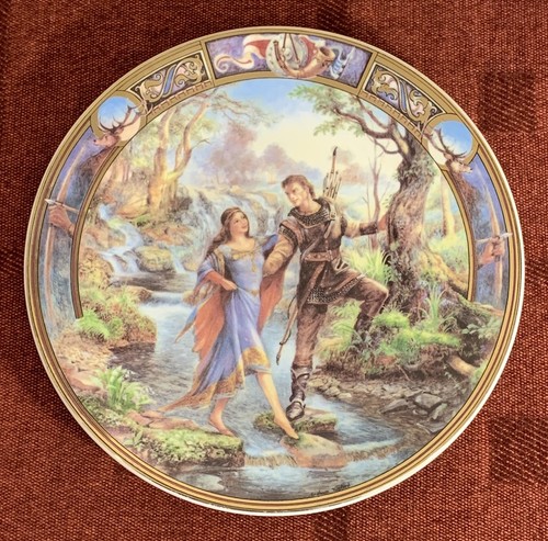 Royal worcester robin - worcester, marian