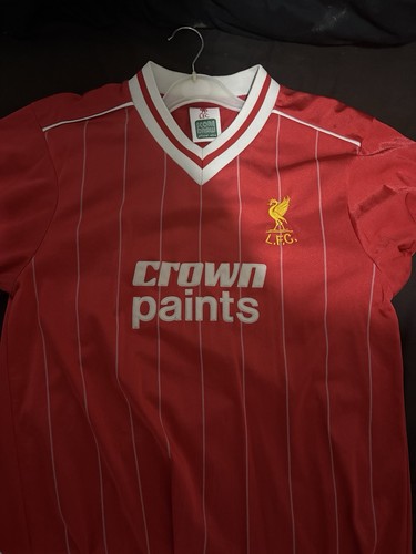 Liverpool crown paints - liverpool, retro