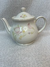 Sadler Windsor Floral Teapot
