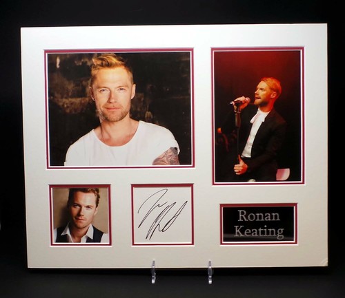 Ronan keating signed - signed, mounted