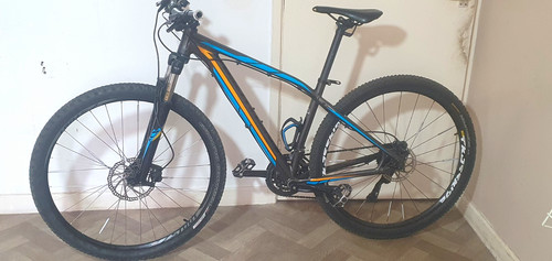 Specialized 29in mountain bike - specialized,