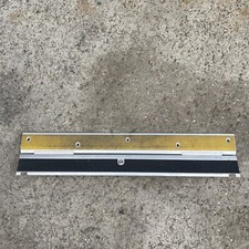 LEVC TXE ELECTRIC TAXI BREAKING LEFT SIDE DISABILITY WHEEL CHAIR RAMP SILL COVER