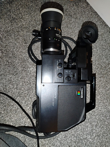 Sony trinicon hvc 2000p - sony, hvc-2000p