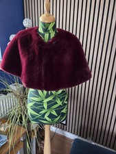 Quiz Burgundy Faux Fur Wrap