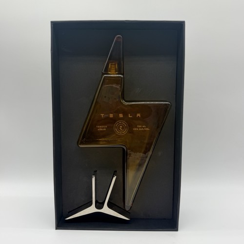 Tesla tequila decanter - tesla,
