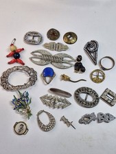 Broken vintage jewellery - vintage,