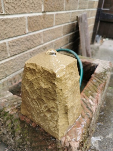 Natural real sandstone small - real,